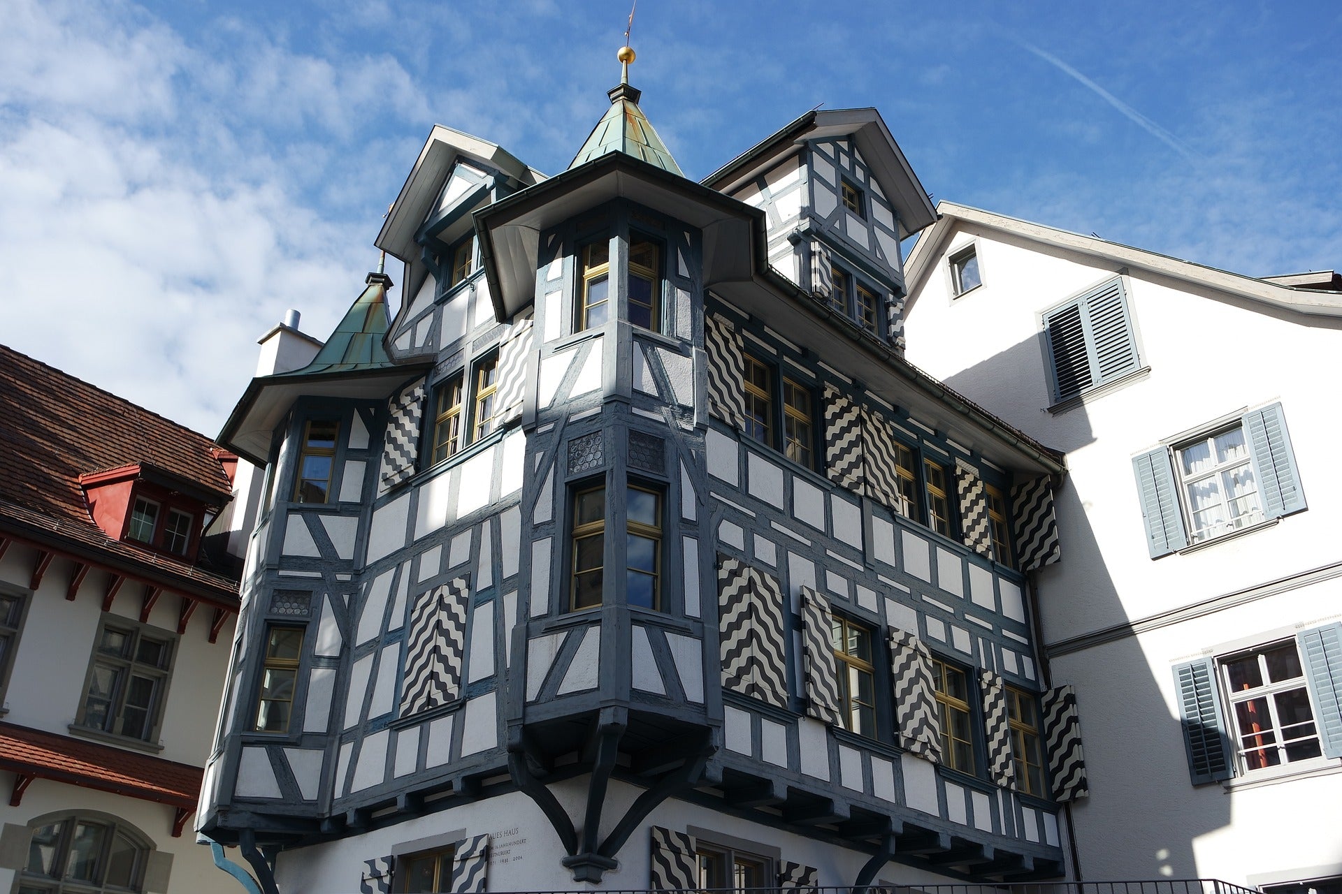 Historisches Fachwerkhaus in St. Gallen – hochwertige Werbegeschenke und Werbeartikel für Firmen